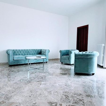 Angela'S Apartment. Elegant Two Bedroom House In Irsina ภายนอก รูปภาพ