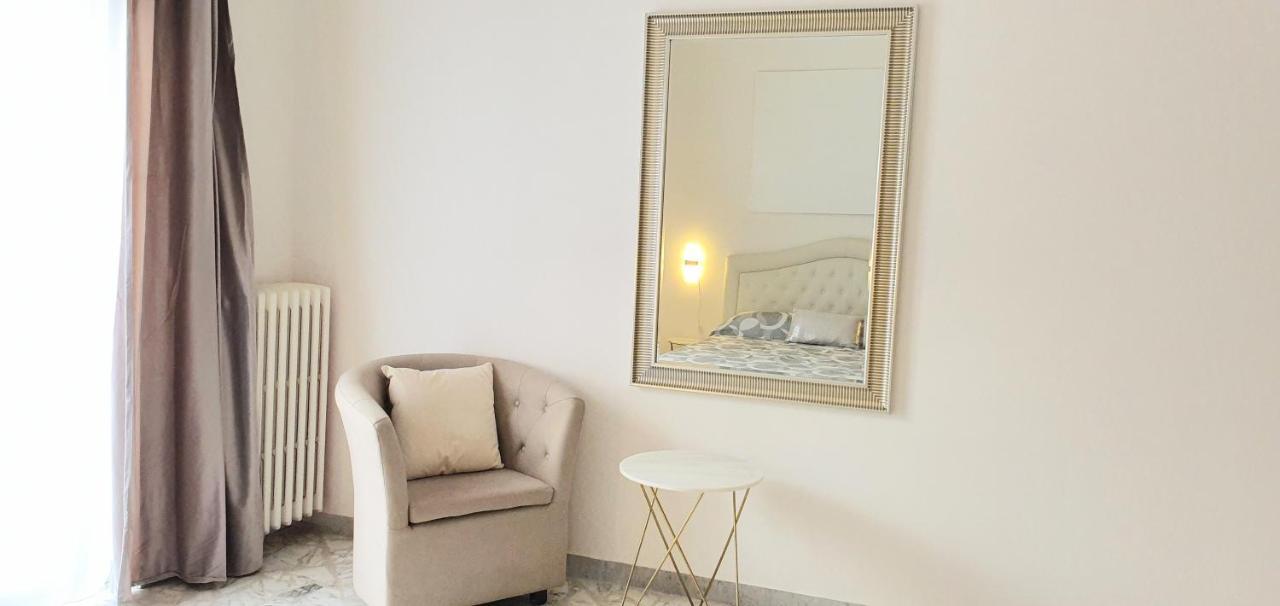 Angela'S Apartment. Elegant Two Bedroom House In Irsina ภายนอก รูปภาพ