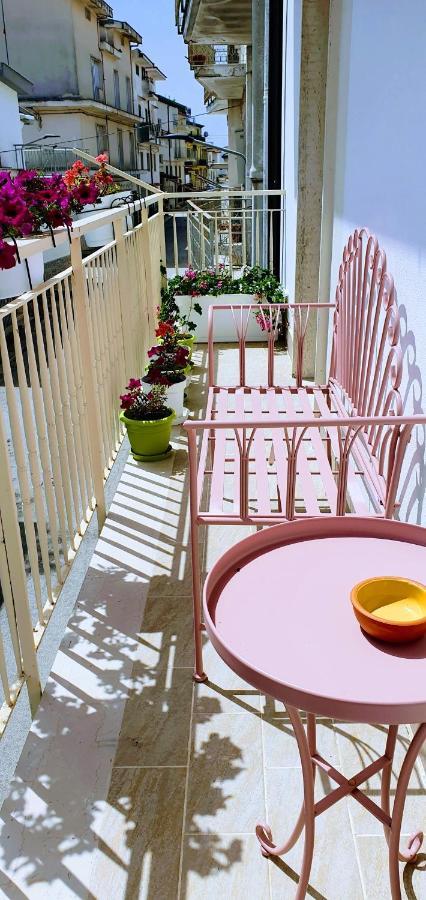 Angela'S Apartment. Elegant Two Bedroom House In Irsina ภายนอก รูปภาพ