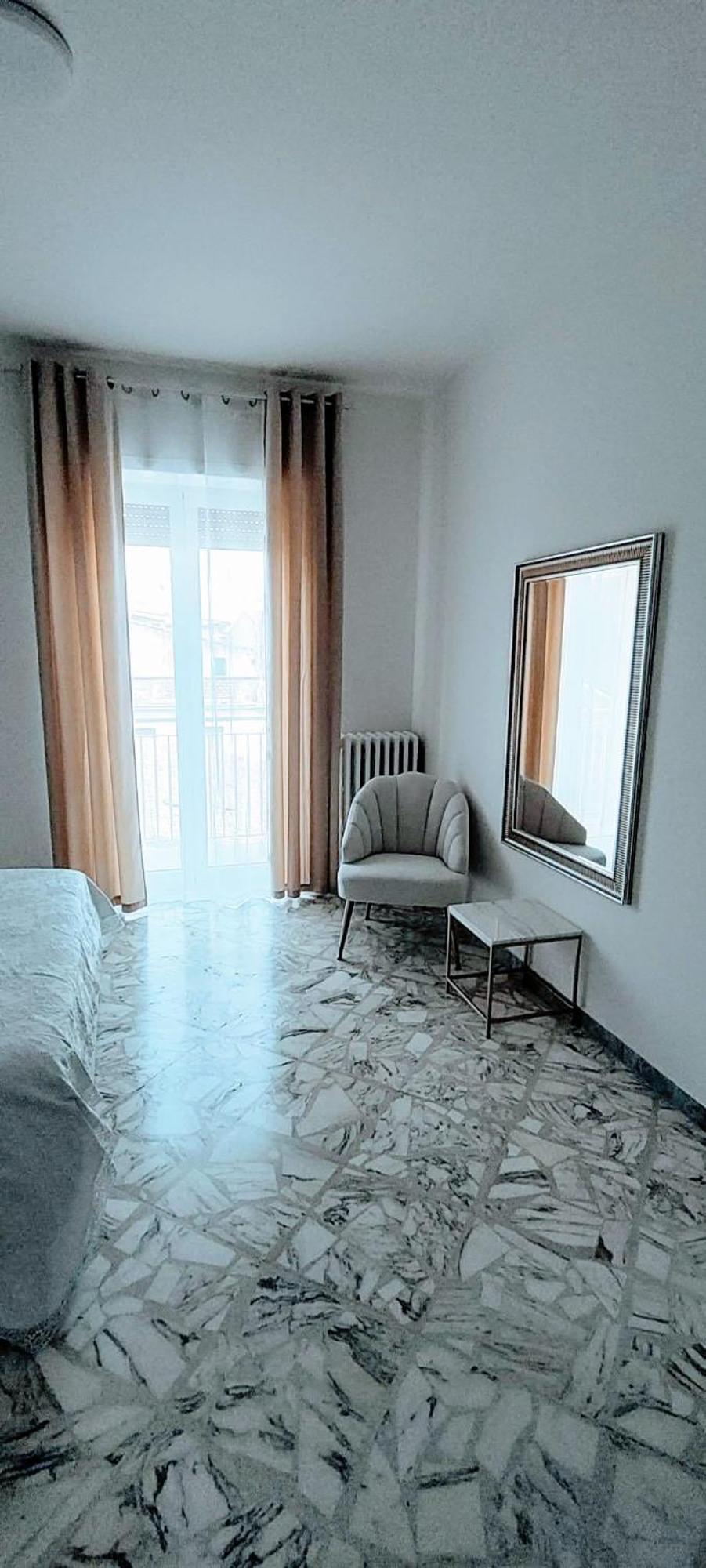 Angela'S Apartment. Elegant Two Bedroom House In Irsina ภายนอก รูปภาพ